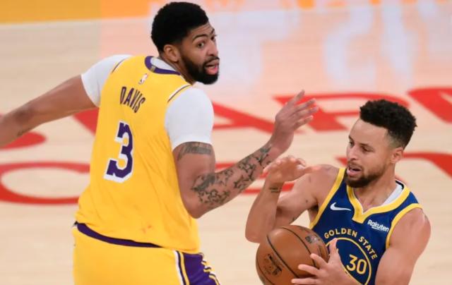 发现半岛体育-浓眉：不介意打5号位 赢下勇士就能有更多休息时间